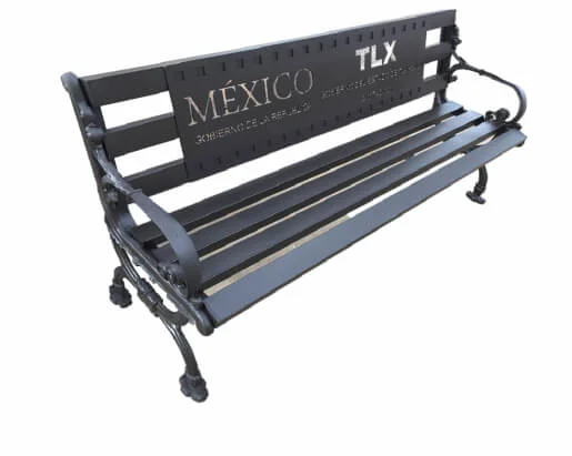 BANCA-APIZAQUITO-colores-madera-plasti-grabado-asiento-playa-plazas-comerciales-imagen-difalur-dialu